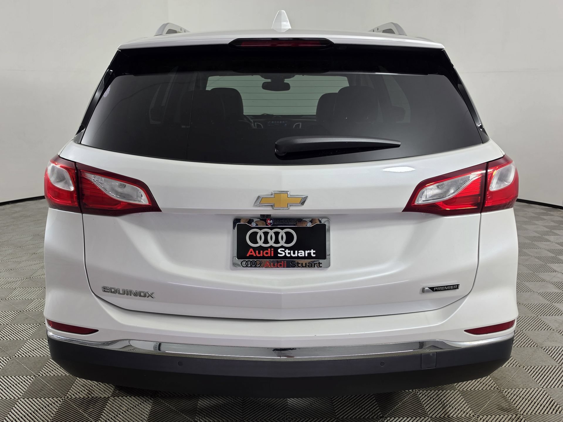 Used 2018 Chevrolet Equinox Premier FWD image 6