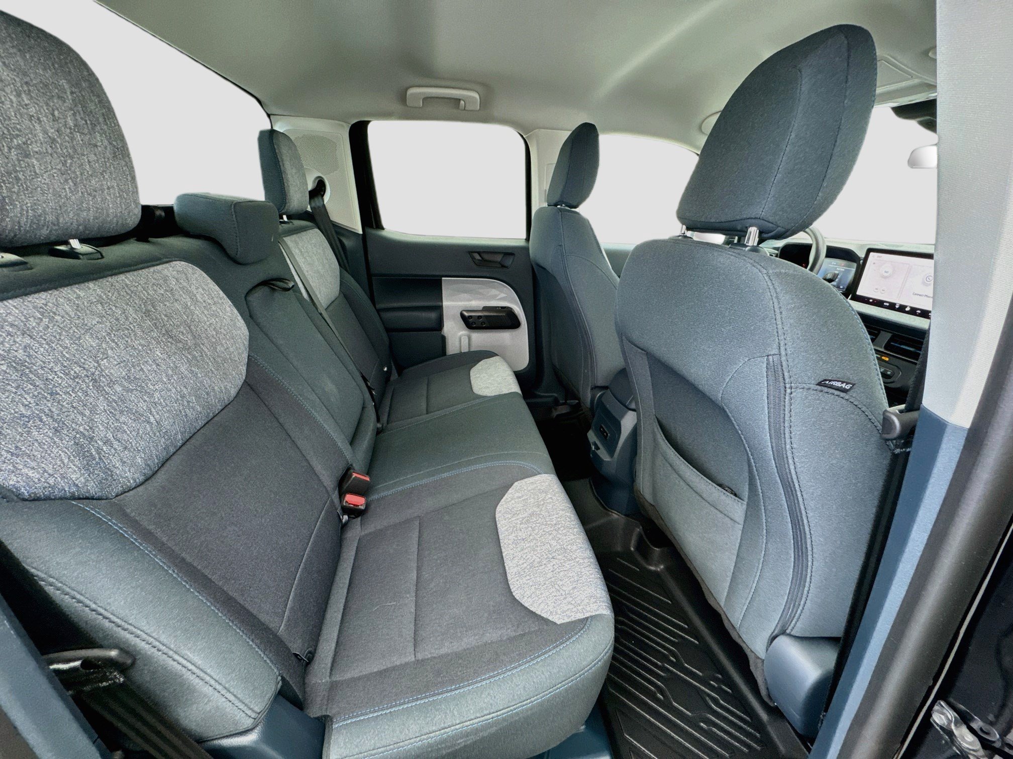Used 2025 Ford Maverick XLT FWD image 18