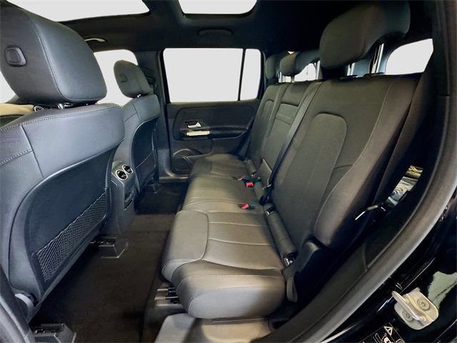 New 2025 Mercedes-Benz GLB 250 4MATIC image 6