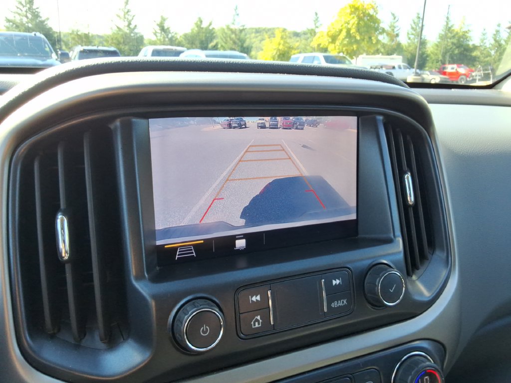 Certified 2019 Chevrolet Colorado Z71 w/ Z71 Midnight Edition AWD/4WD image 17