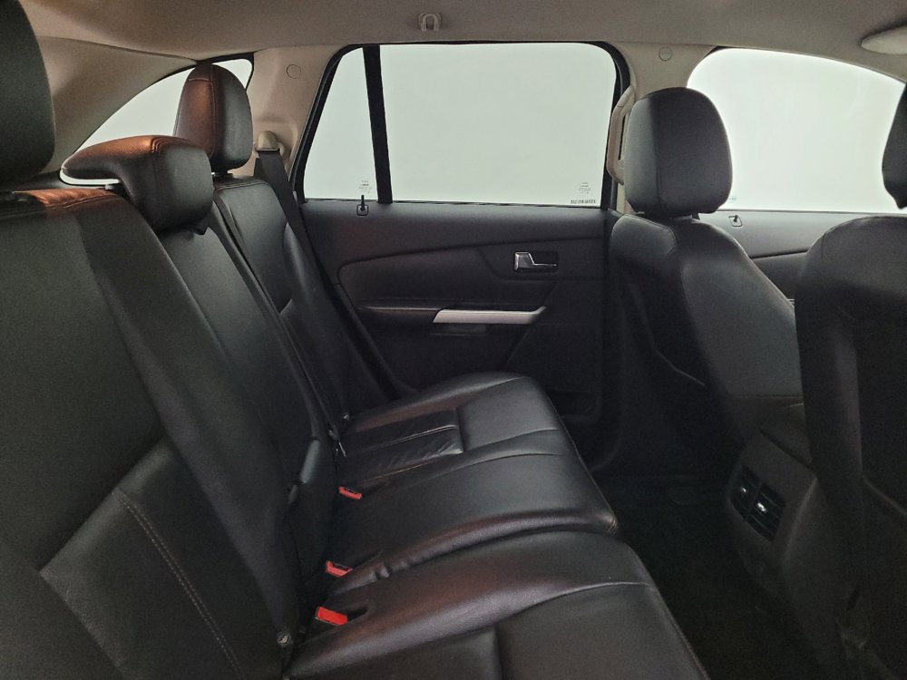 Used 2014 Ford Edge SEL w/ Equipment Group 205A AWD/4WD image 19