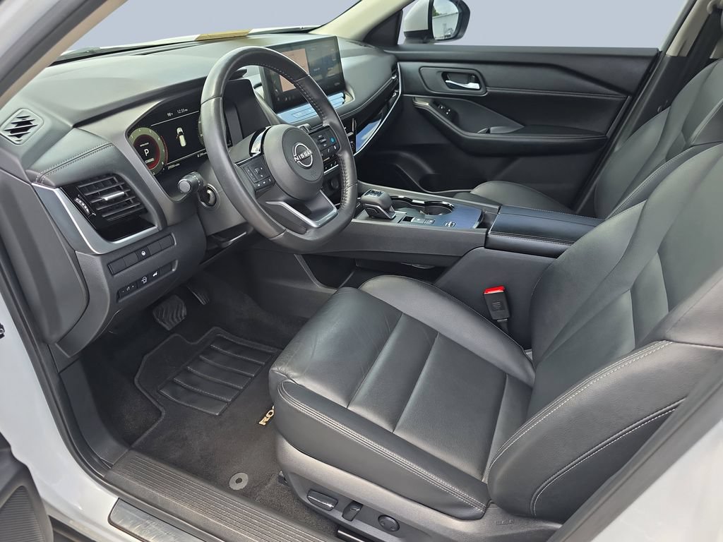 Used 2024 Nissan Rogue SL FWD image 10