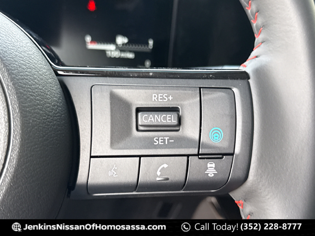 New 2026 Nissan Kicks SR AWD/4WD image 23