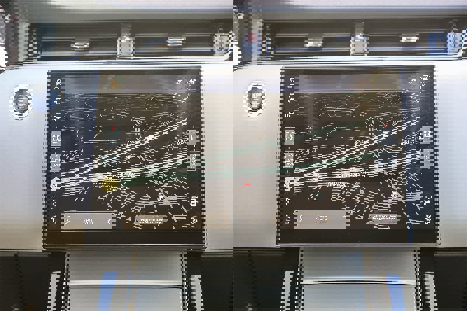 Certified 2025 Land Rover Range Rover Evoque S image 13