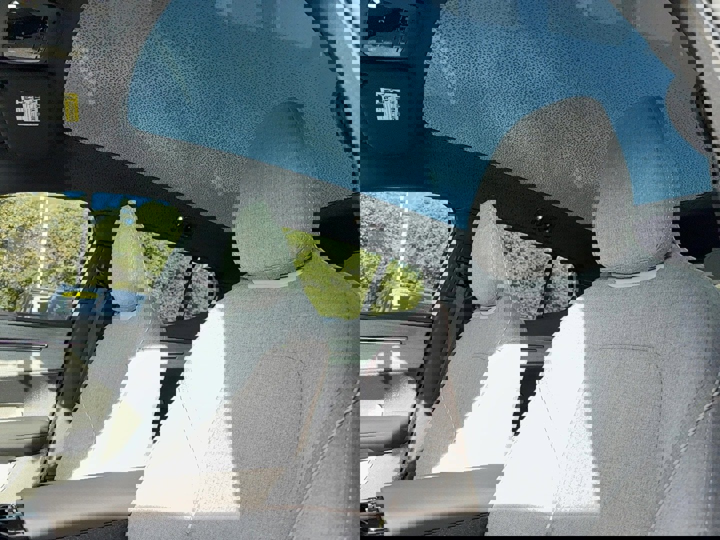 Used 2025 Volvo EX30 Ultra w/ Protection Package Premier image 14