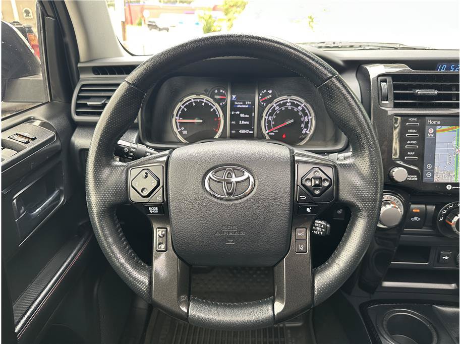 Used 2023 Toyota 4Runner TRD Off-Road Premium w/ Moonroof Package AWD/4WD image 18