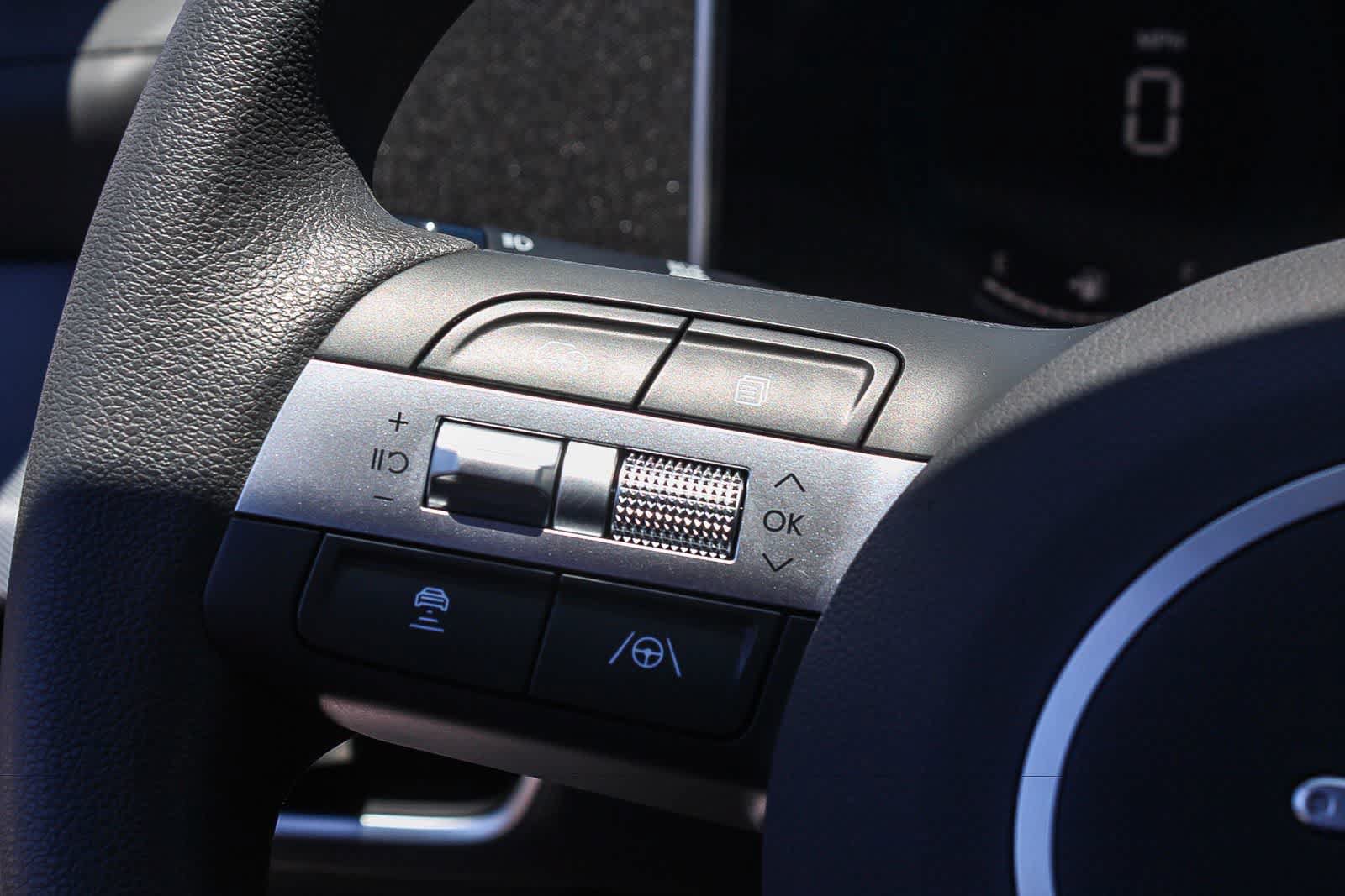 Certified 2025 Hyundai Sonata SE FWD image 29