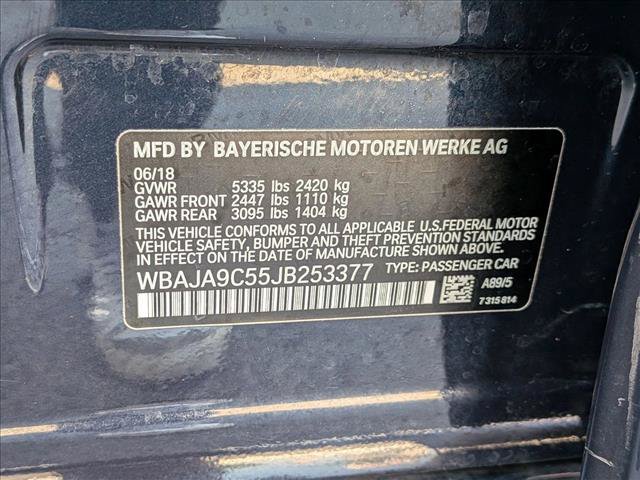 Used 2018 BMW 530e w/ Premium Package 2 RWD image 25