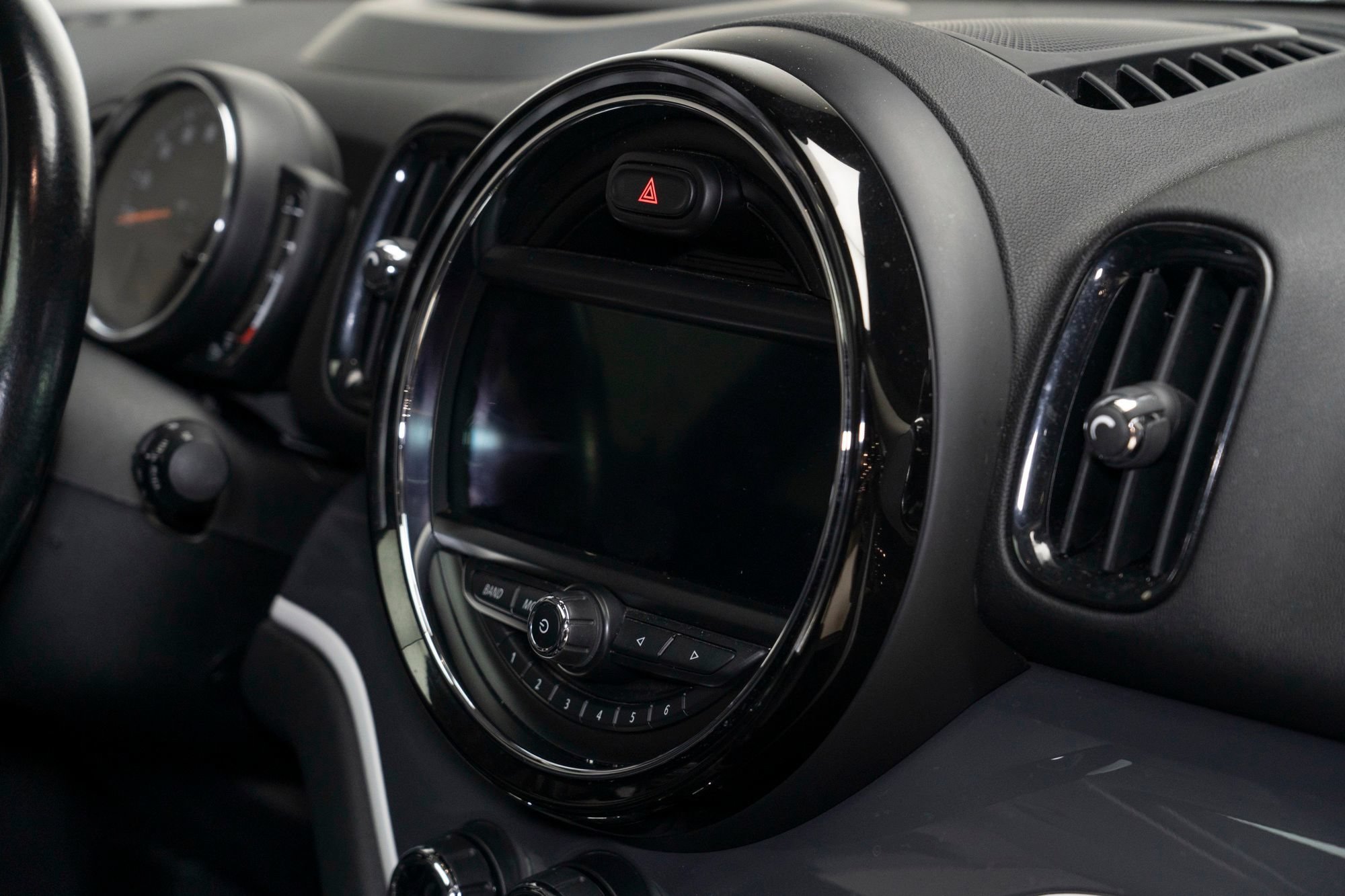 Used 2018 MINI Cooper Countryman S FWD image 30