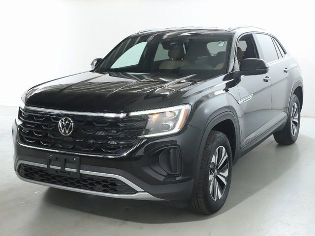 Used 2025 Volkswagen Atlas Cross Sport SE AWD/4WD image 1