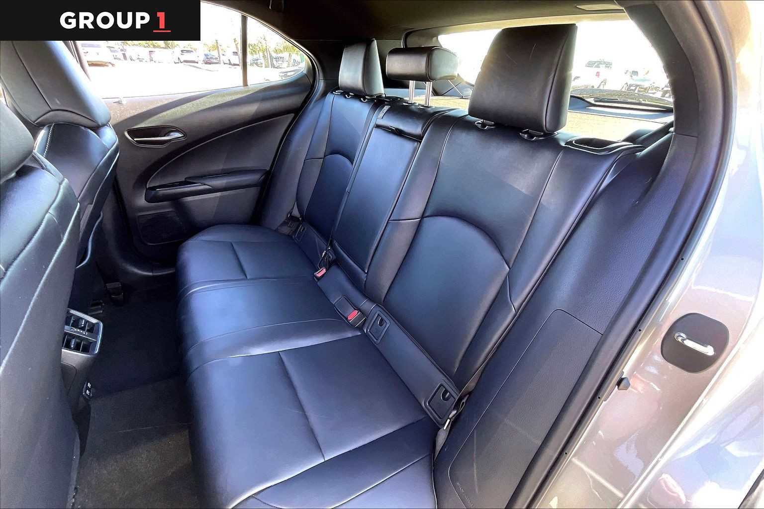 Certified 2020 Lexus UX 200 F Sport image 18