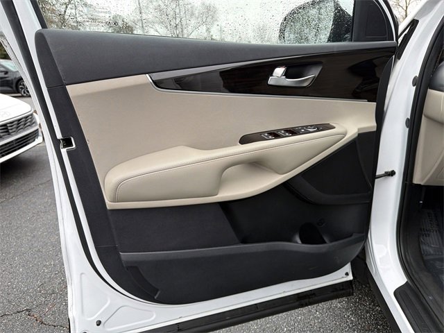 Used 2019 Kia Sorento EX image 10