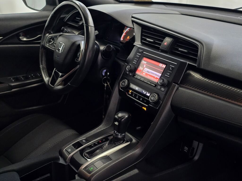 Used 2019 Honda Civic Sport image 26