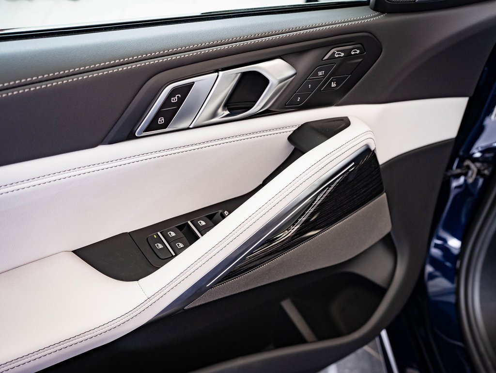 New 2026 BMW X6 xDrive40i w/ Climate Comfort Package image 22