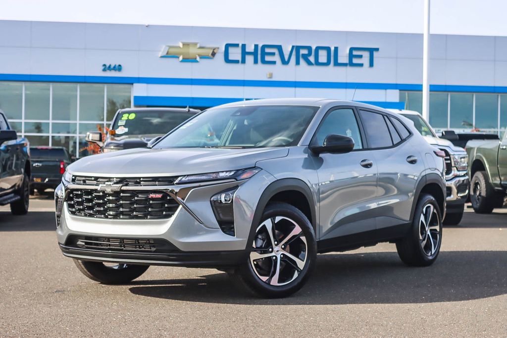 New 2026 Chevrolet Trax RS image 1