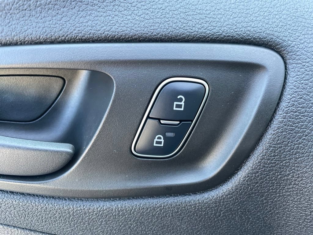 Used 2017 Ford Escape S FWD image 13