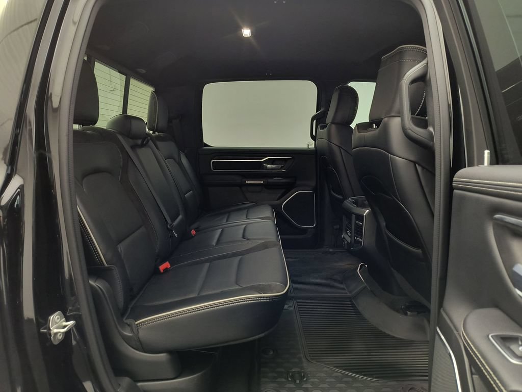 Used 2023 RAM 1500 Laramie AWD/4WD image 31