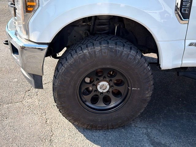 Used 2018 Ford F250 XLT w/ XLT Value Package image 18