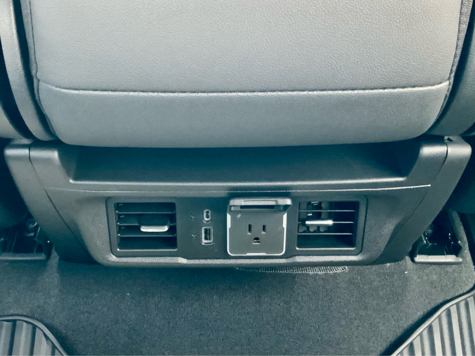 New 2026 Chevrolet Silverado 1500 LT w/ Leather Package image 53