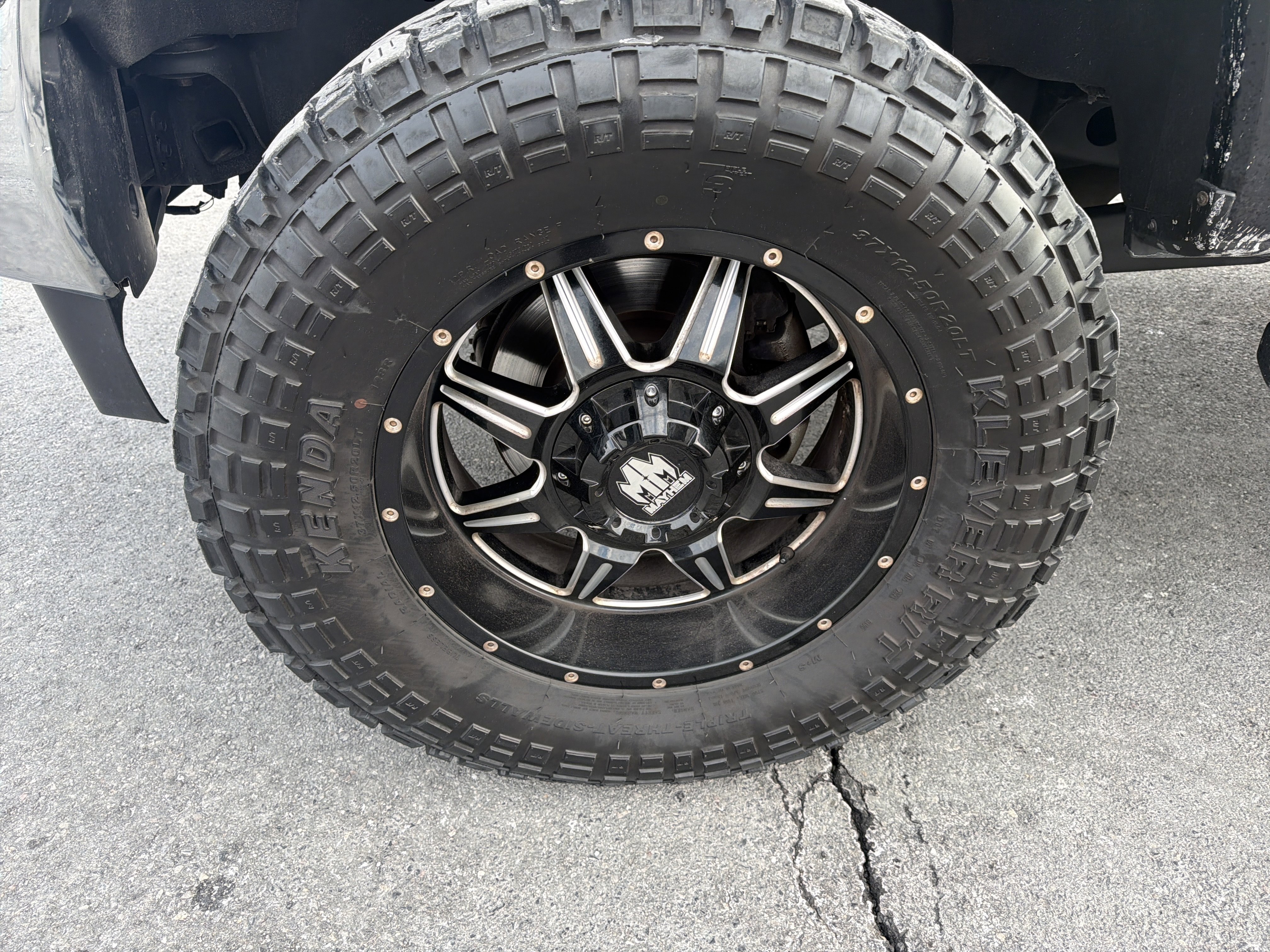 Used 2017 Ford F250 Lariat w/ Chrome Package image 11