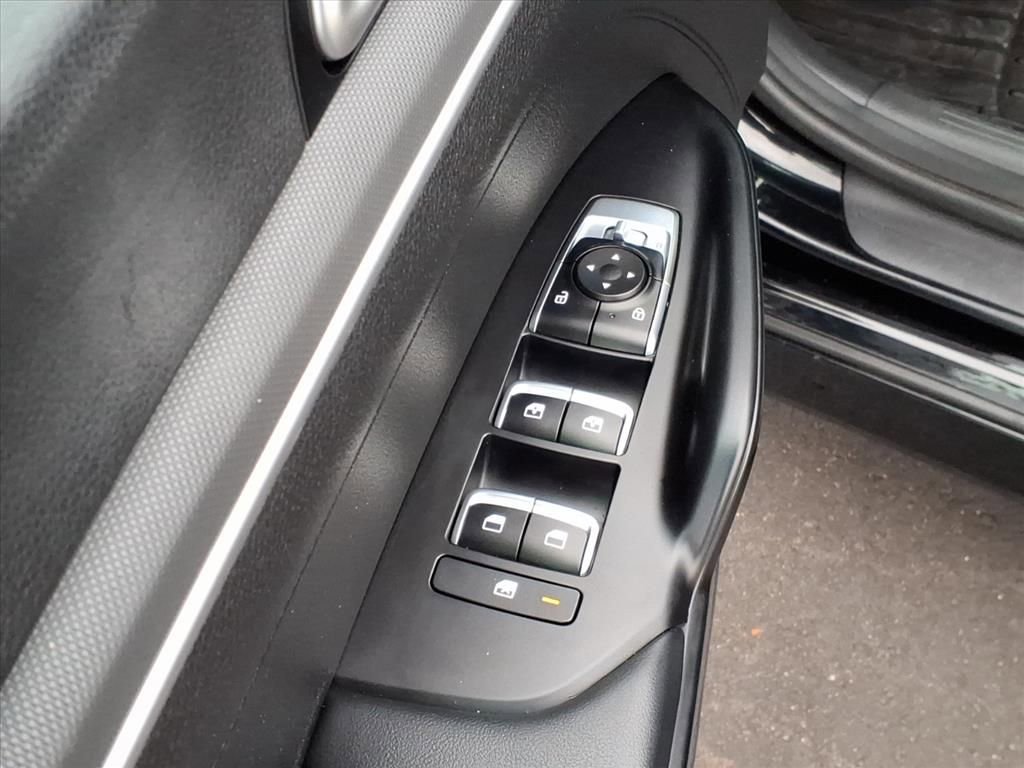 Used 2022 Kia K5 GT-Line image 7