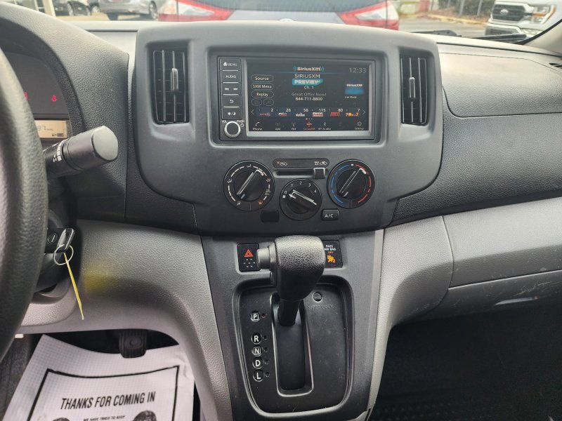 Used 2021 Nissan NV200 S FWD image 15