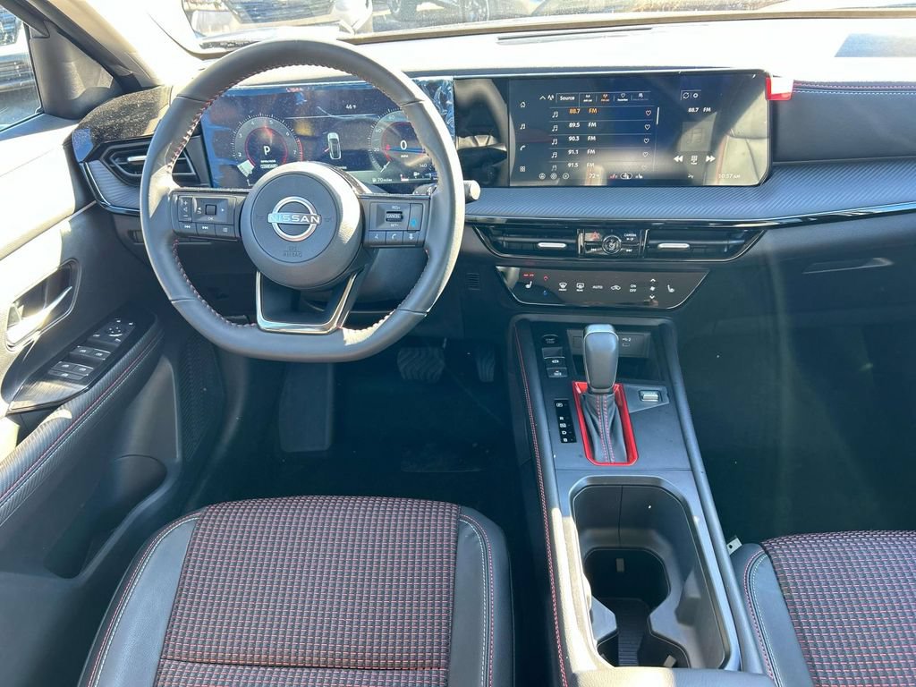 New 2026 Nissan Kicks SR w/ Cold Weather Package AWD/4WD image 19