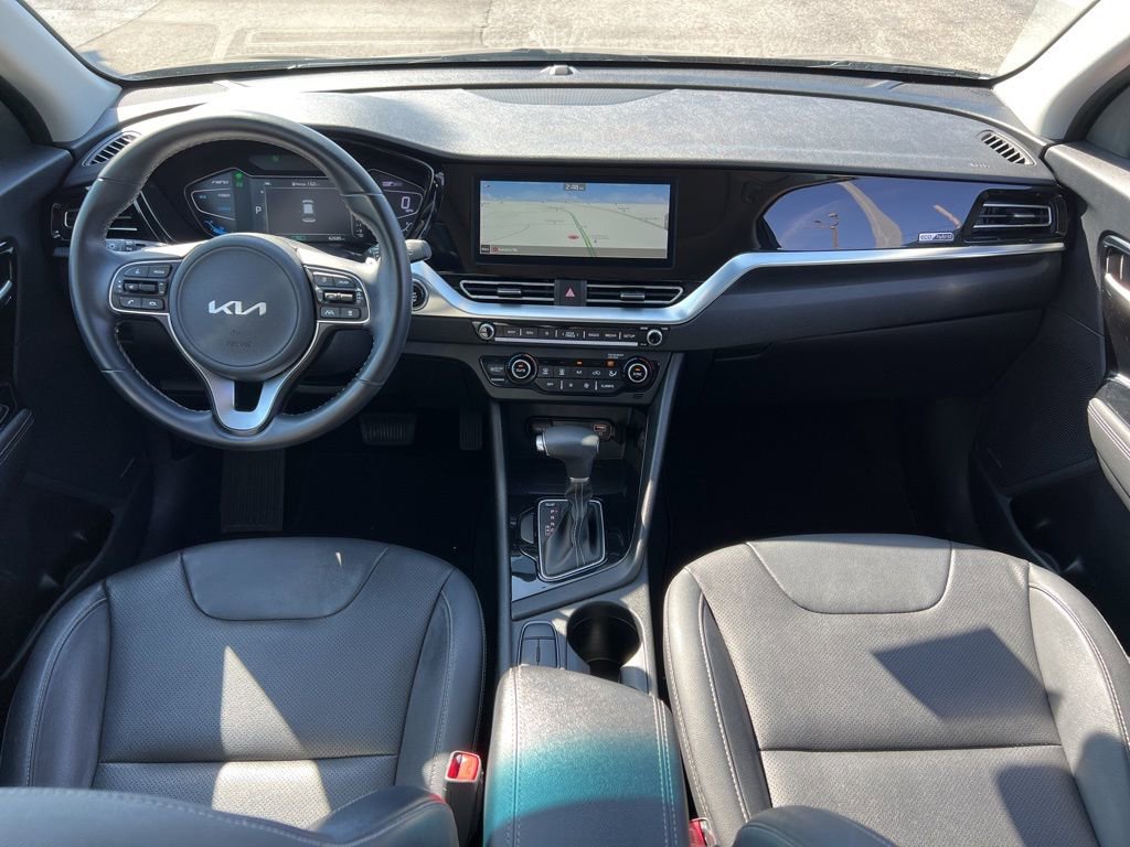 Used 2022 Kia Niro Touring Special Edition FWD image 26