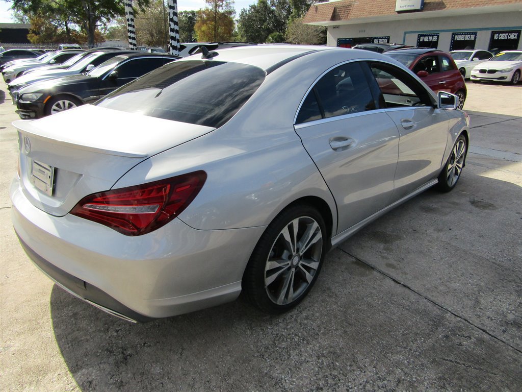Used 2019 Mercedes-Benz CLA 250 CLA250 image 4