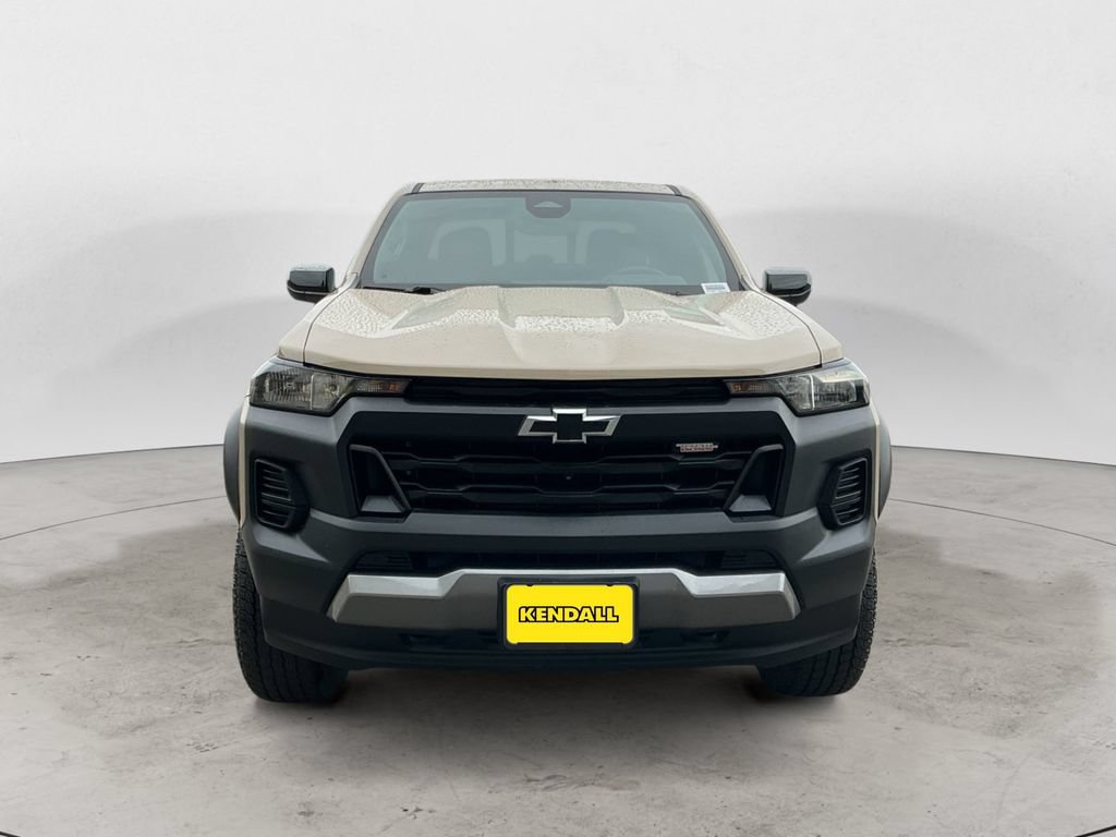 Certified 2023 Chevrolet Colorado Trail Boss w/ Technology Package AWD/4WD image 2
