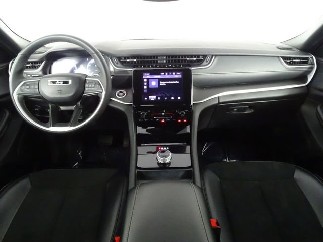 Used 2024 Jeep Grand Cherokee L Laredo image 23