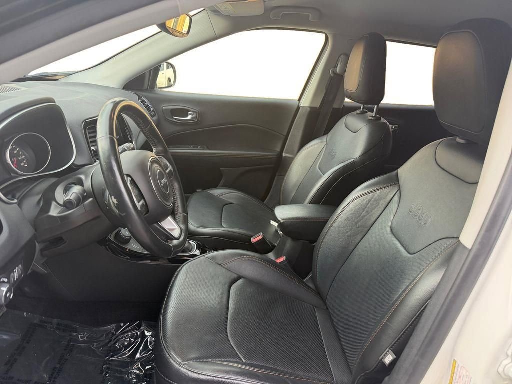 Used 2020 Jeep Compass Limited w/ Luxury Seat Group image 9