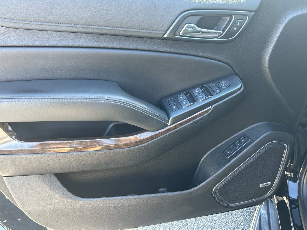 Used 2020 Chevrolet Tahoe LT RWD image 17