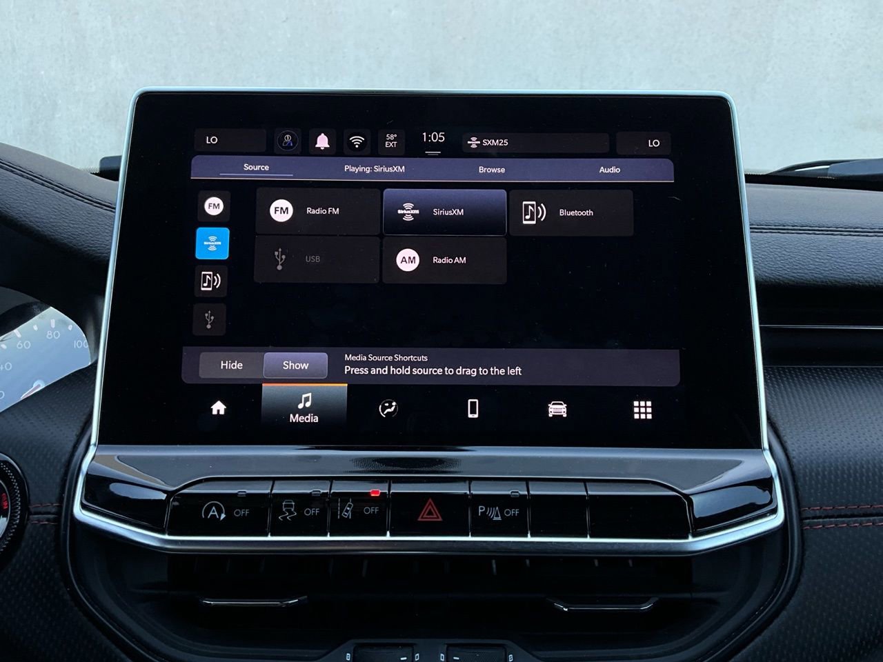 Used 2025 Jeep Compass Trailhawk image 31