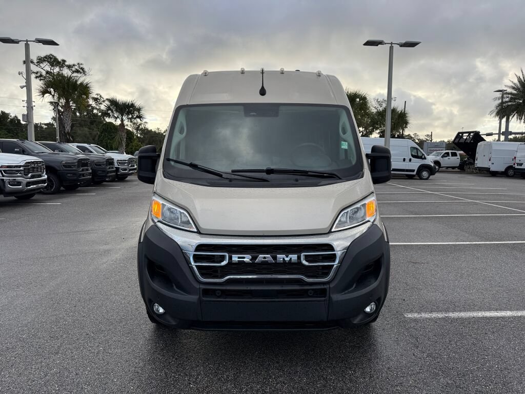 Used 2023 RAM ProMaster 2500 w/ Convenience Group FWD image 8