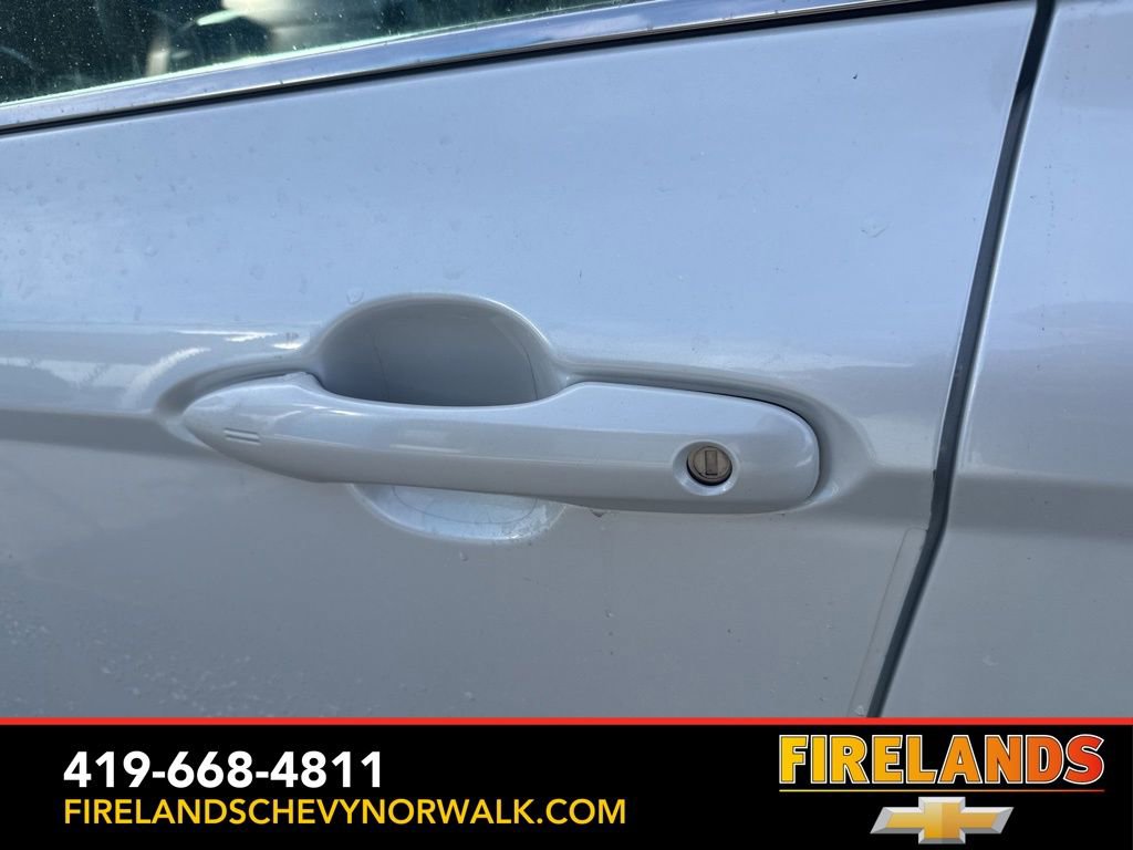 Used 2023 Toyota Camry XLE image 34