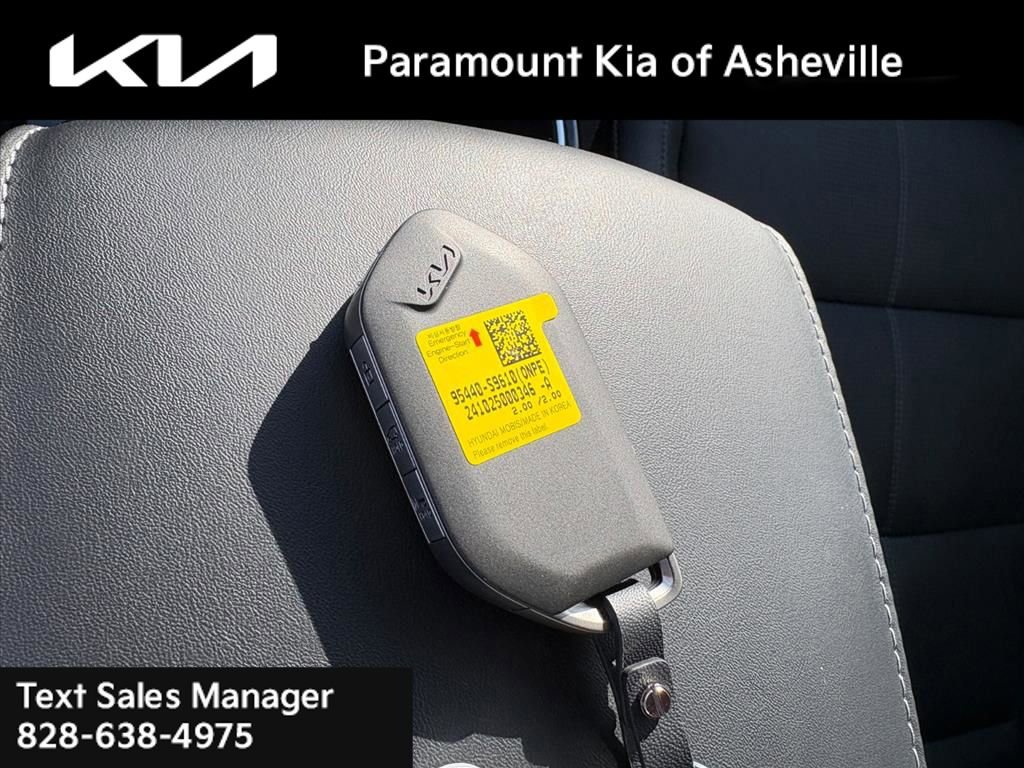 Used 2025 Kia Telluride SX image 27