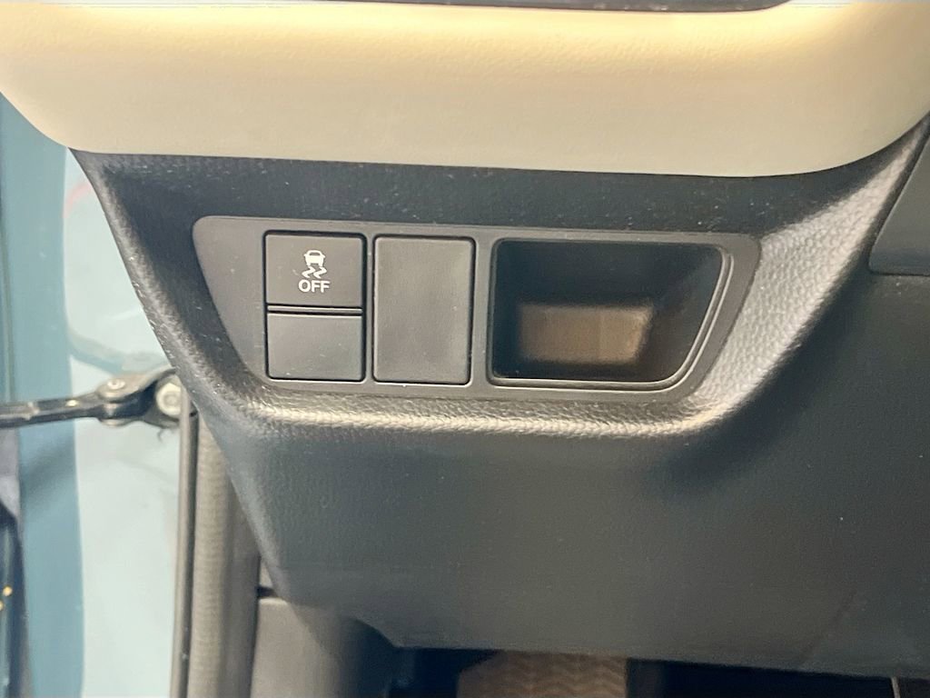 Used 2023 Honda HR-V LX image 10