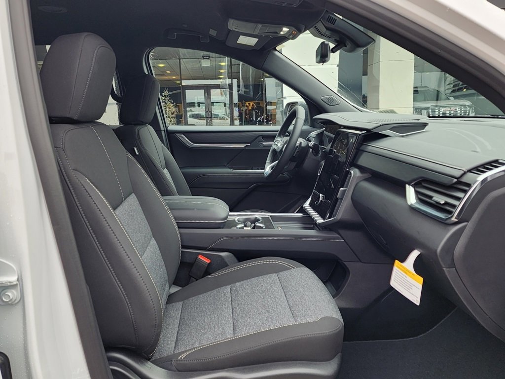 New 2026 GMC Acadia Elevation image 40