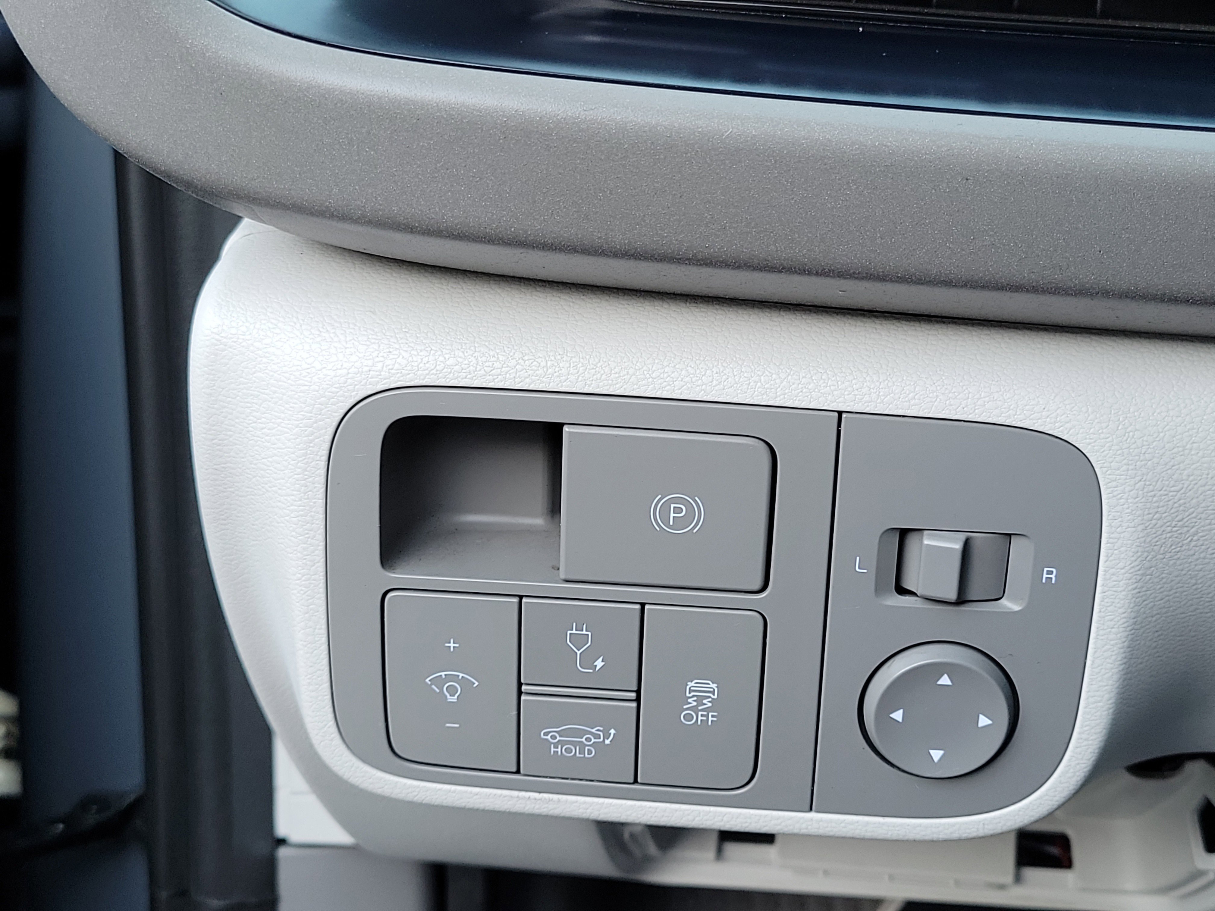 Used 2023 Hyundai Ioniq 6 SEL image 16