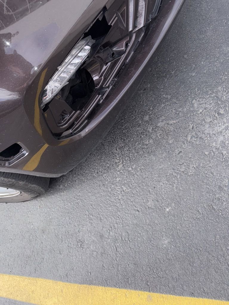 Used 2015 Chevrolet Cruze LT w/ Technology Package image 13