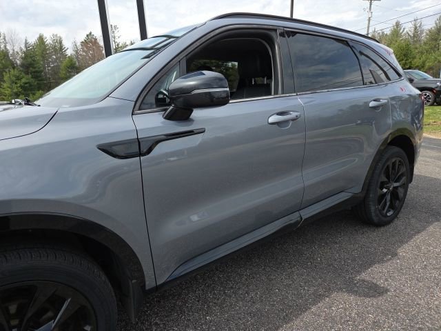 Used 2021 Kia Sorento EX image 33