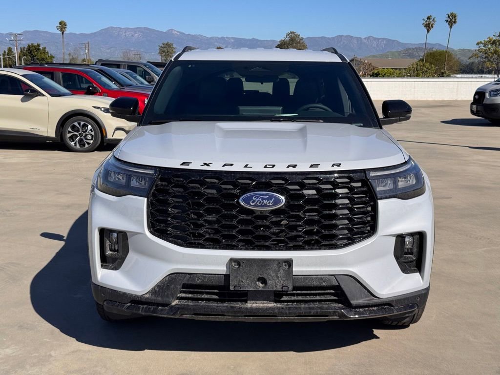 New 2026 Ford Explorer ST-Line image 6