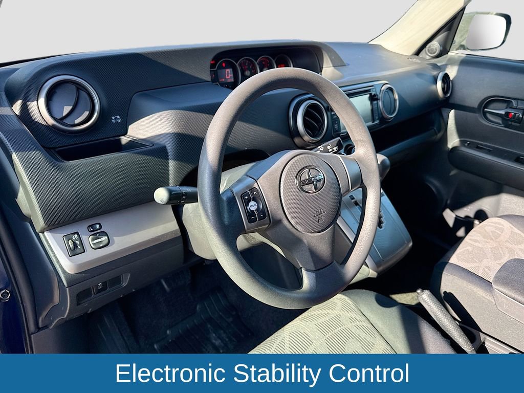 Used 2015 Scion xB image 10