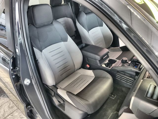 Certified 2025 Toyota Tacoma TRD Off-Road image 24