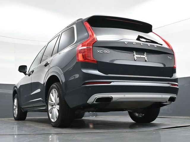Used 2017 Volvo XC90 T6 Momentum w/ Vision Package image 31