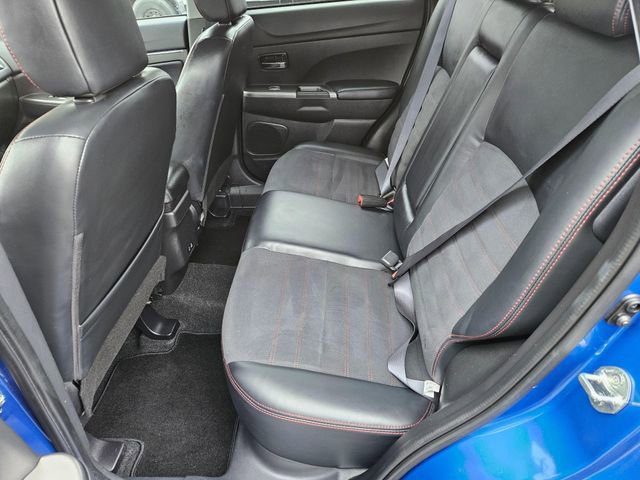 Used 2024 Mitsubishi Outlander Sport SE AWD/4WD image 16