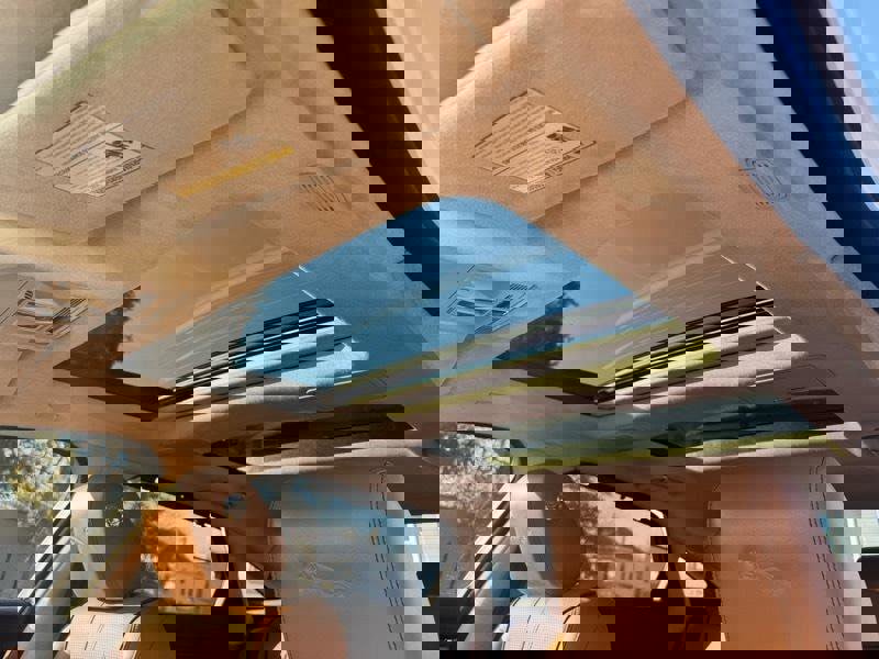 Used 2014 Jaguar XJ L Portfolio image 10