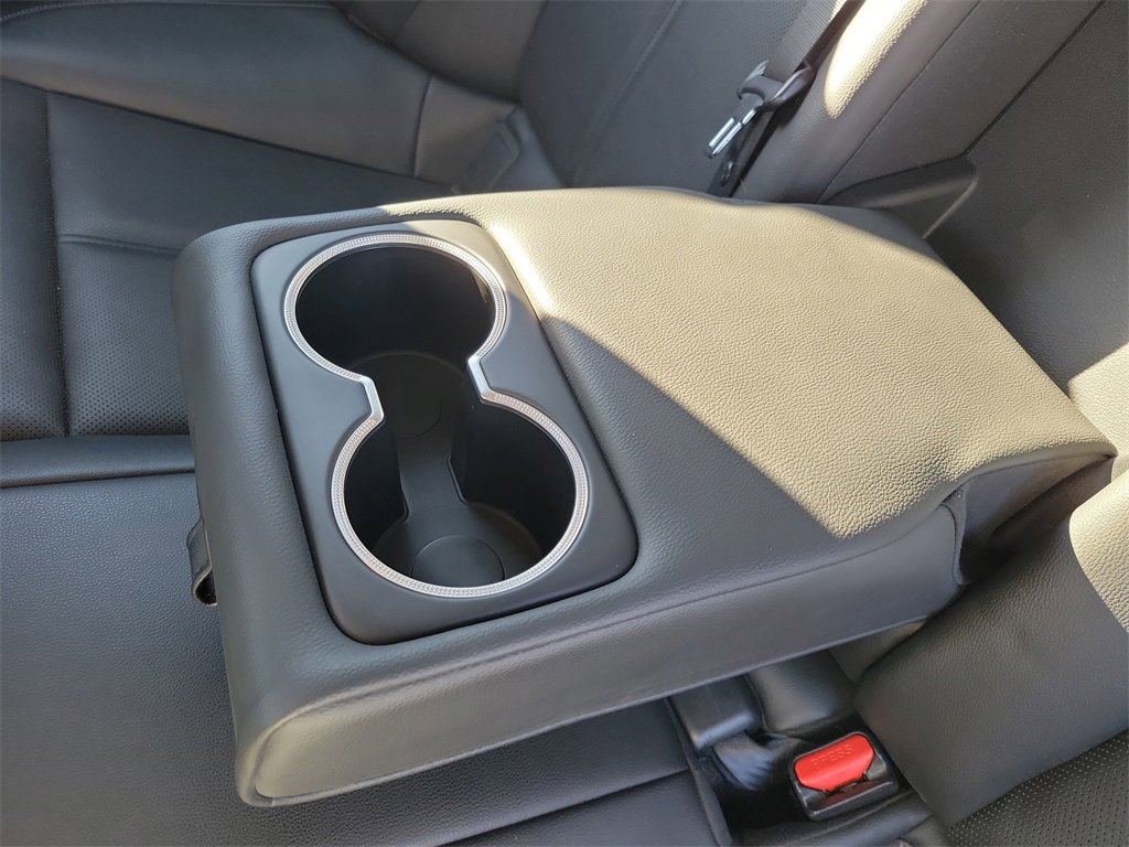 Used 2019 Genesis G70 2.0T Sport image 22