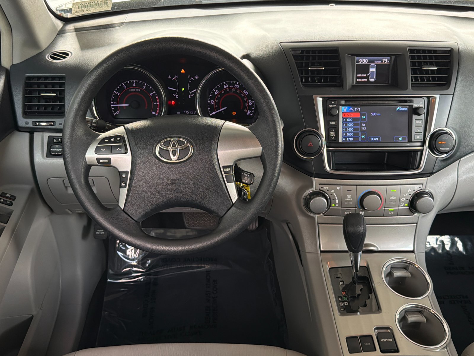 Used 2013 Toyota Highlander Plus FWD image 13